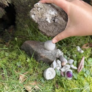 Wunderfunkel, magische Geschenkidee, nachhaltiges Mitbringsel, funkelnder Edelstein, Naturmaterial, Bio-Glitzer, Überraschung, Spielspaß, Kinder Geschenk, nachhaltiges Geschenk, Zauberkugel, Kreativität, Sinnlichkeit