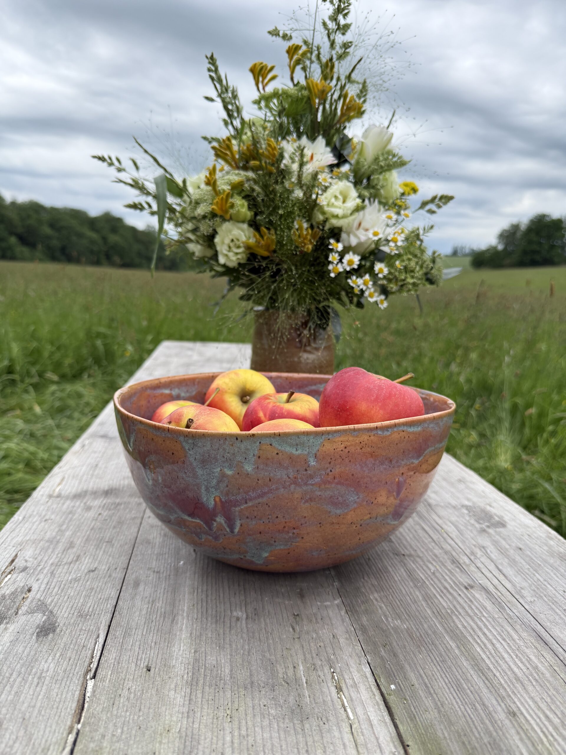 Große Obstschale Keramik pink Salatschüssel