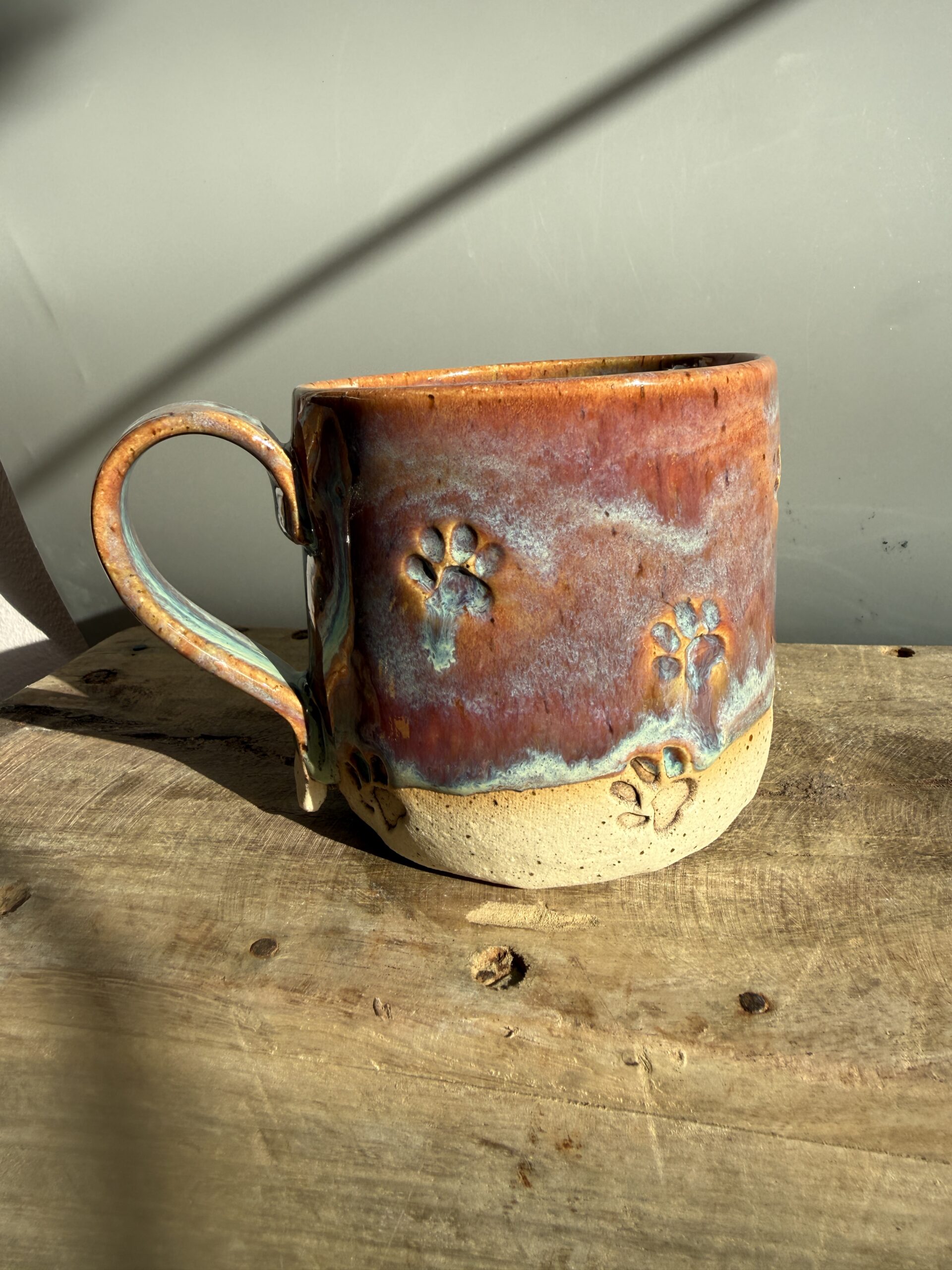 Keramik Tasse mit Pfoten 350 ml