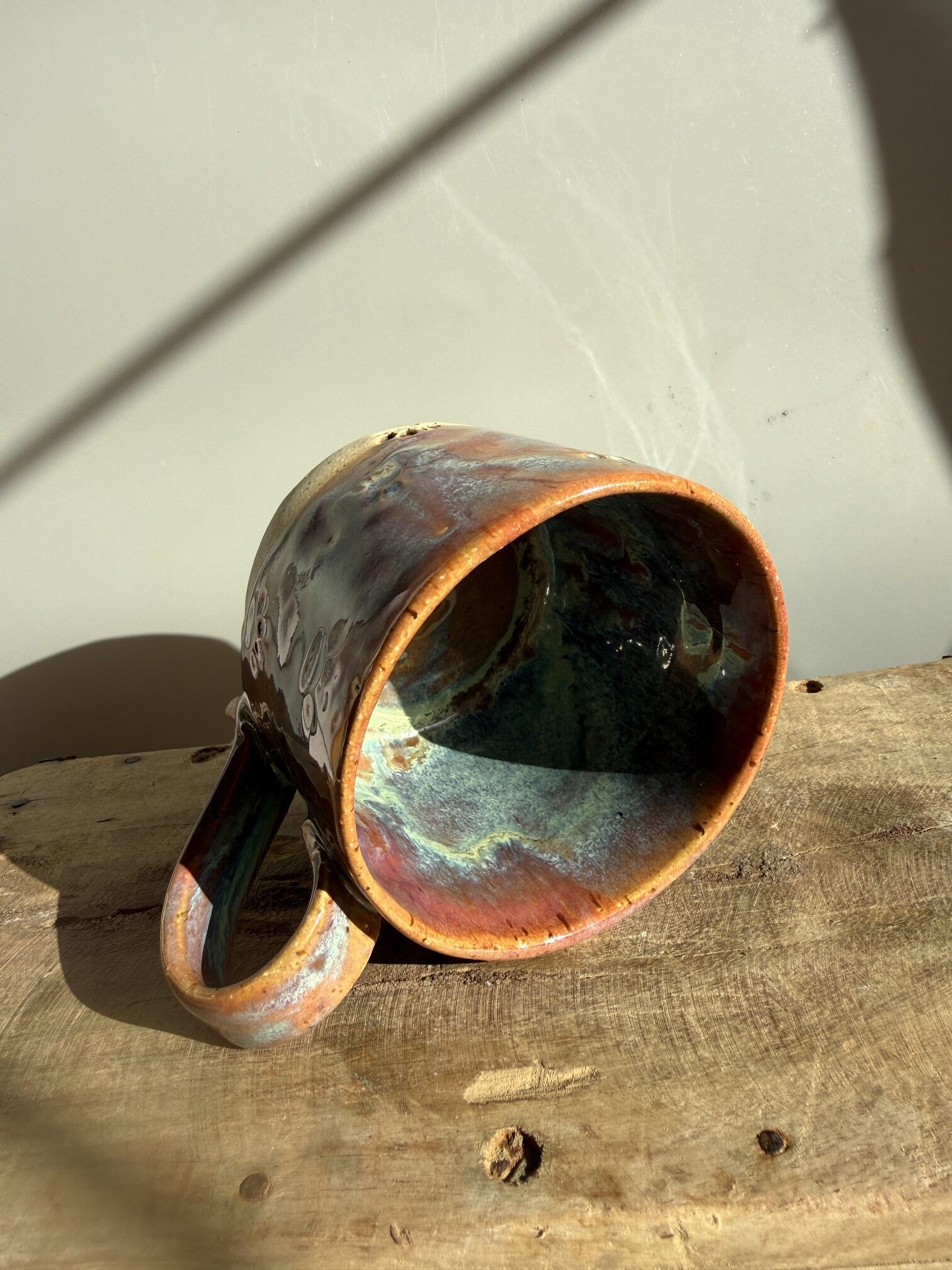Keramik Tasse mit Pfoten als Geschenk für Tierliebhaber